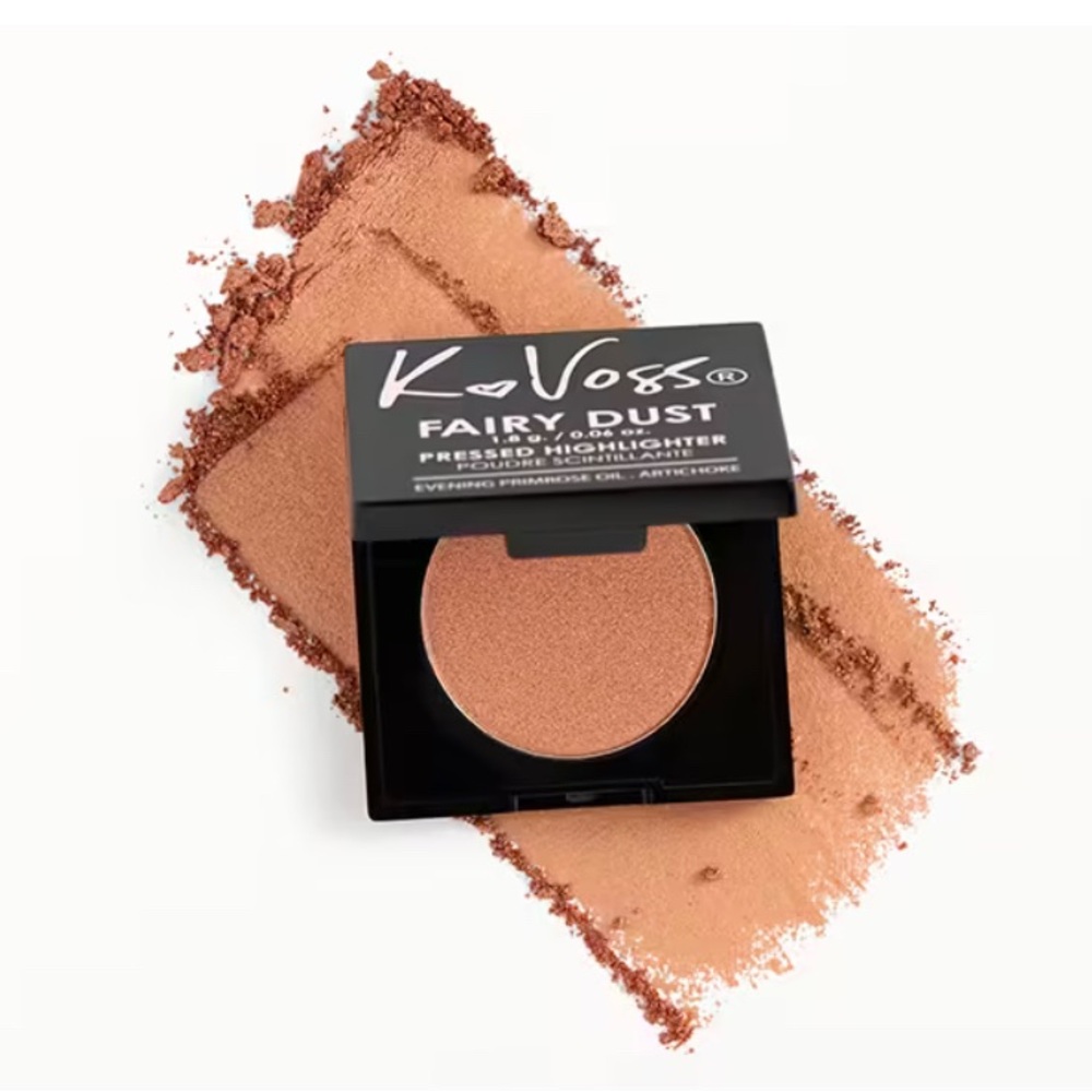Fairy Dust Pressed Highlighter in Star kissed